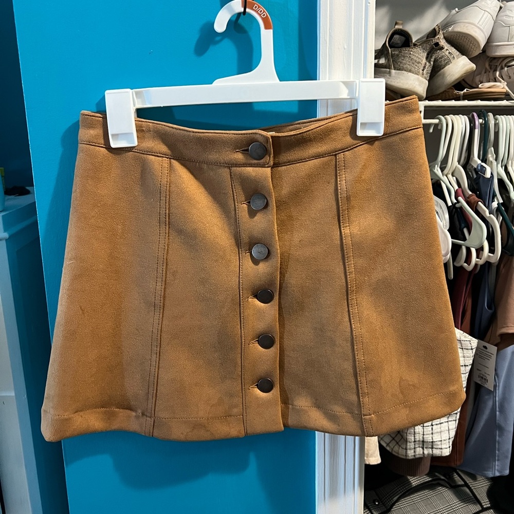 Brown suede forever 21 skirt. Size 27.